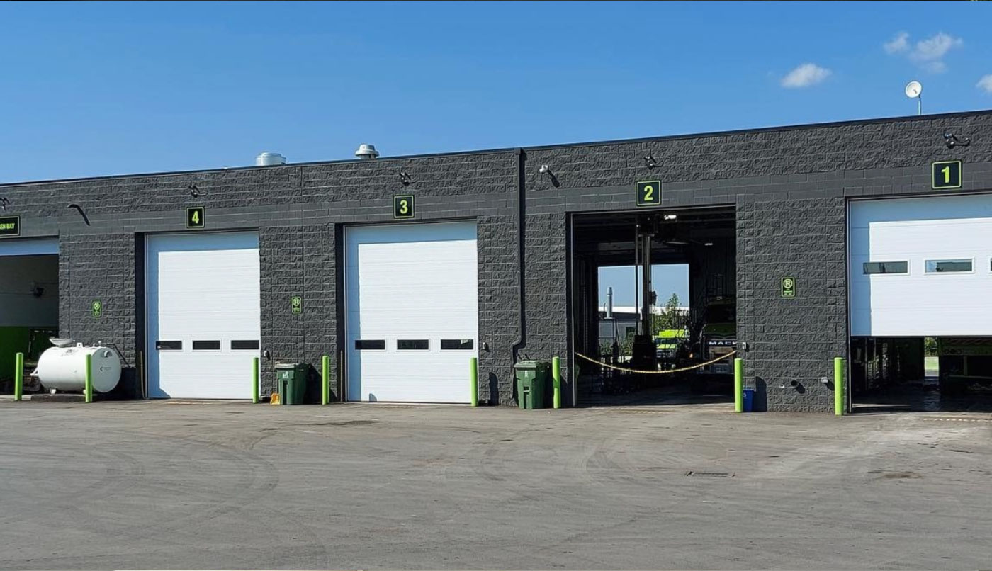 G-5000 doors, Ice White
